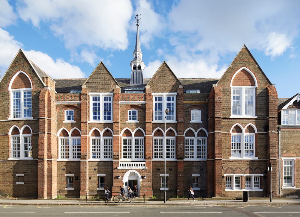 FECT, CFBL and Lycée International Winston Churchill Launch the Bridge Scholarship